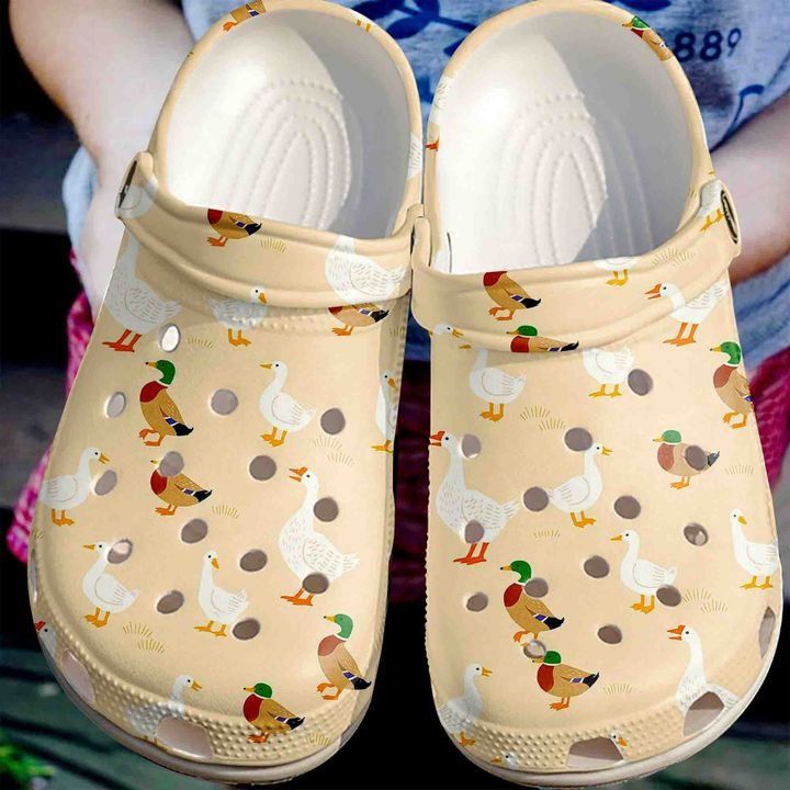 Duck Ducklings Sku 922 Crocs Crocband Clog Comfortable For Mens Womens Classic Clog Water Shoes Duck Ducklings Sku 922 Crocs Crocband Clog Comfortable For Mens Womens Classic Clog Water Shoes