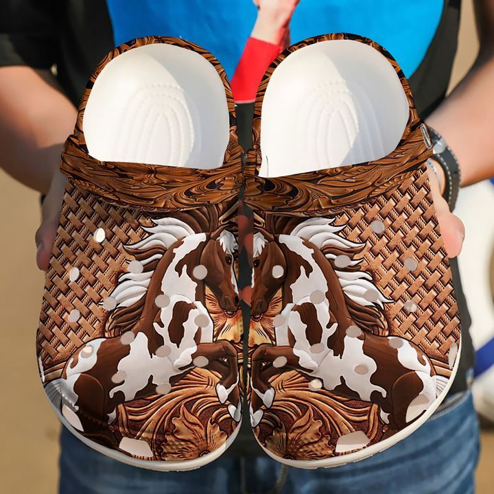 Farmer Horse Wood Sku 1436 Crocs Crocband Clog Comfortable For Mens Womens Classic Clog Water Shoes Farmer Horse Wood Sku 1436 Crocs Crocband Clog Comfortable For Mens Womens Classic Clog Water Shoes