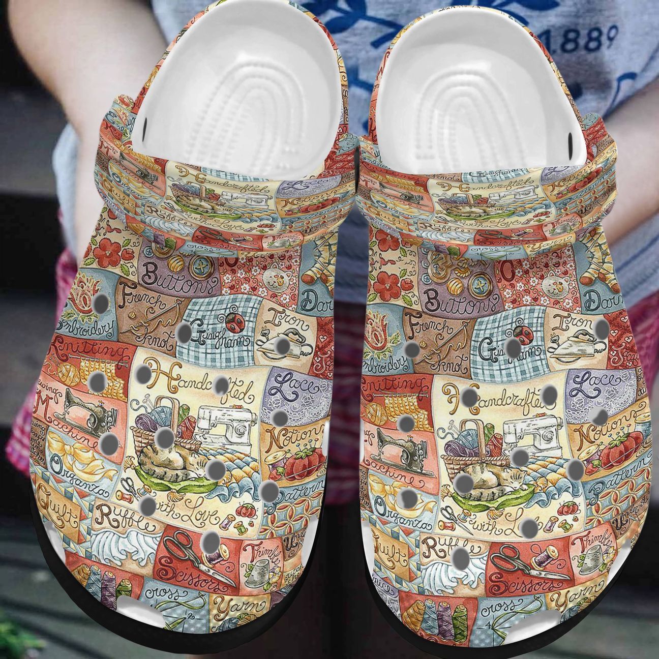 Quilting Personalized Clog Custom Crocs Comfortablefashion Style Comfortable For Women Men Kid Print 3D Quilting Alphabet Quilting Personalized Clog Custom Crocs Comfortablefashion Style Comfortable For Women Men Kid Print 3D Quilting Alphabet