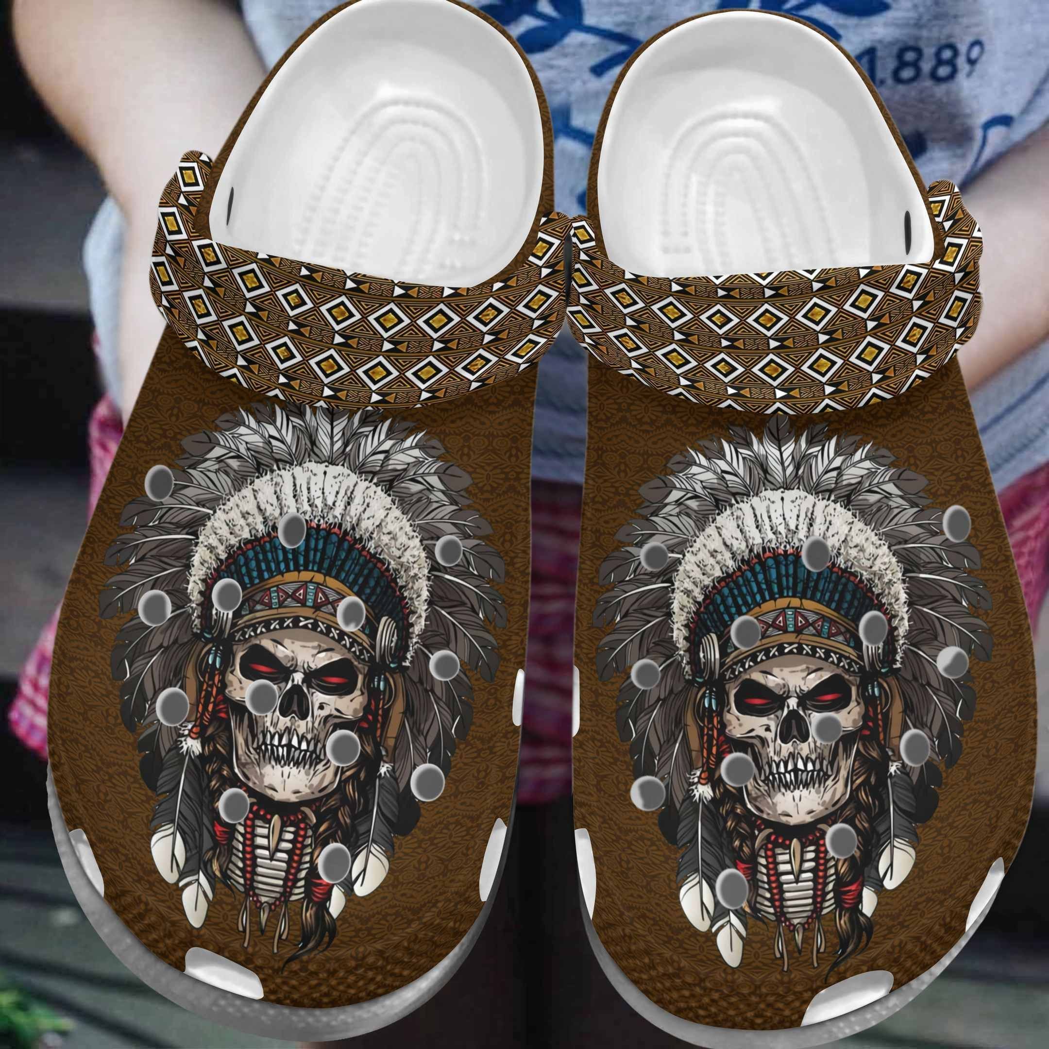 Scary Skull Native America Crocs Clog Shoes – Native Tattoo Skull Shoes Crocbland Clog Birthday Gifts For Men Friends Son Scary Skull Native America Crocs Clog Shoes – Native Tattoo Skull Shoes Crocbland Clog Birthday Gifts For Men Friends Son