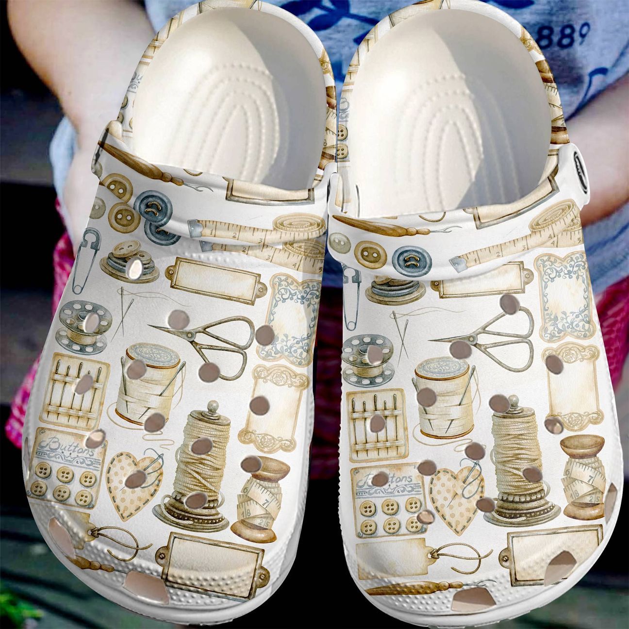 Sewing Personalize Clog Custom Crocs Fashionstyle Comfortable For Women Men Kid Print 3D Vintage Sewing Sewing Personalize Clog Custom Crocs Fashionstyle Comfortable For Women Men Kid Print 3D Vintage Sewing