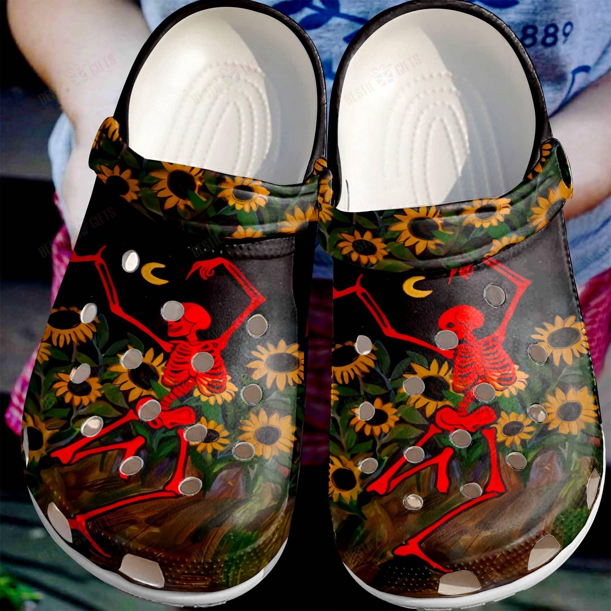 Skull Crocs Clog Classic Clog Dancing Skull Shoes Skull Crocs Clog Classic Clog Dancing Skull Shoes