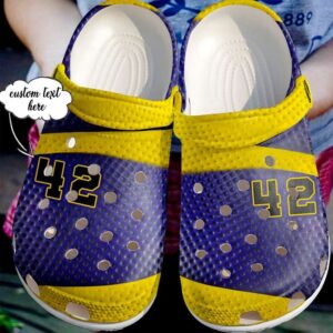 Volleyball Leather Sku 2679 Crocs Crocband Clog Comfortable For Mens Womens Classic Clog Water Shoes